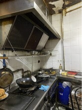 Retail in Barcelona, Barcelona for lease Interior Photo- Image 2 of 2