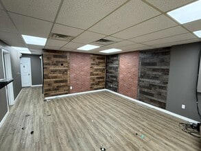 26 Main St, Toms River, NJ for lease Interior Photo- Image 1 of 5