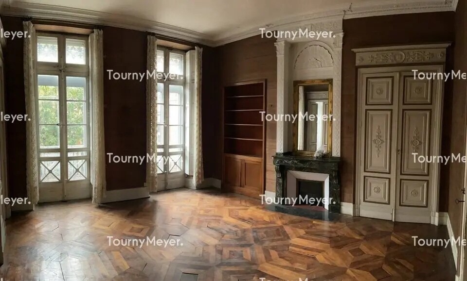 Office in Toulouse for lease Building Photo- Image 1 of 13