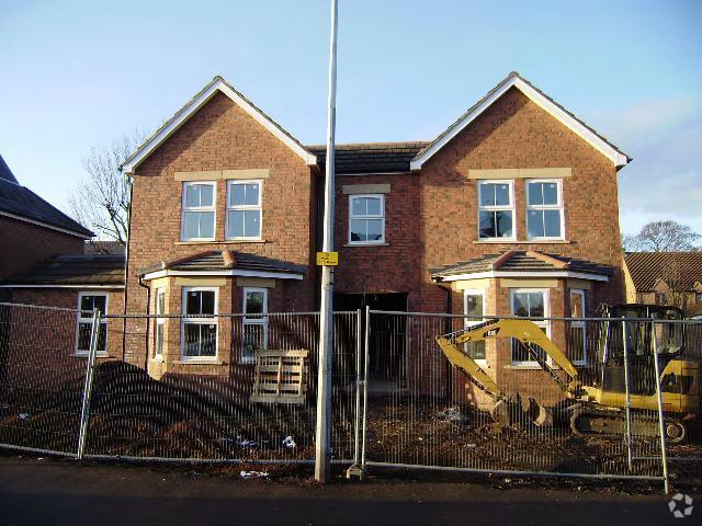 1 The Avenue, Flitwick for sale Primary Photo- Image 1 of 5