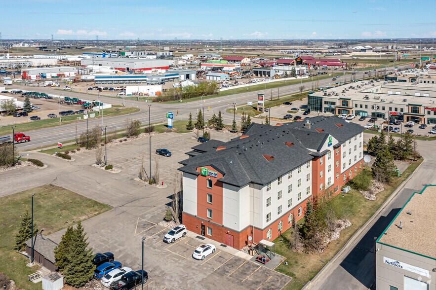 11 Portage Ln, Strathcona County, AB for lease - Aerial - Image 3 of 8