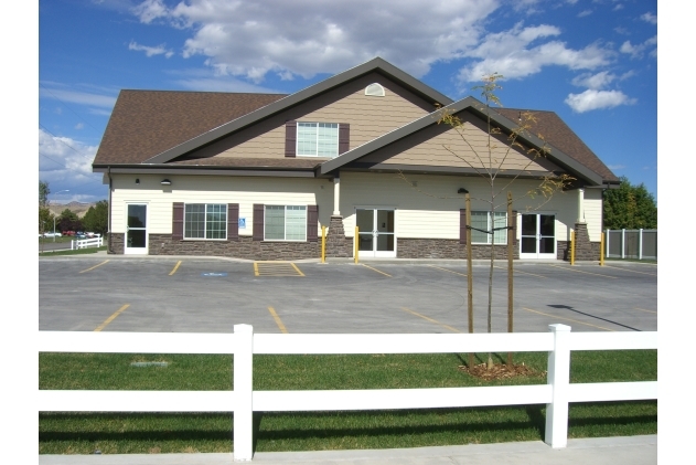 189 S 600 W, Price, UT for lease - Building Photo - Image 2 of 3