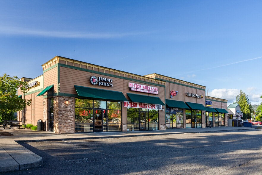 3001 NW Stewart Pky, Roseburg, OR for sale - Building Photo - Image 3 of 10