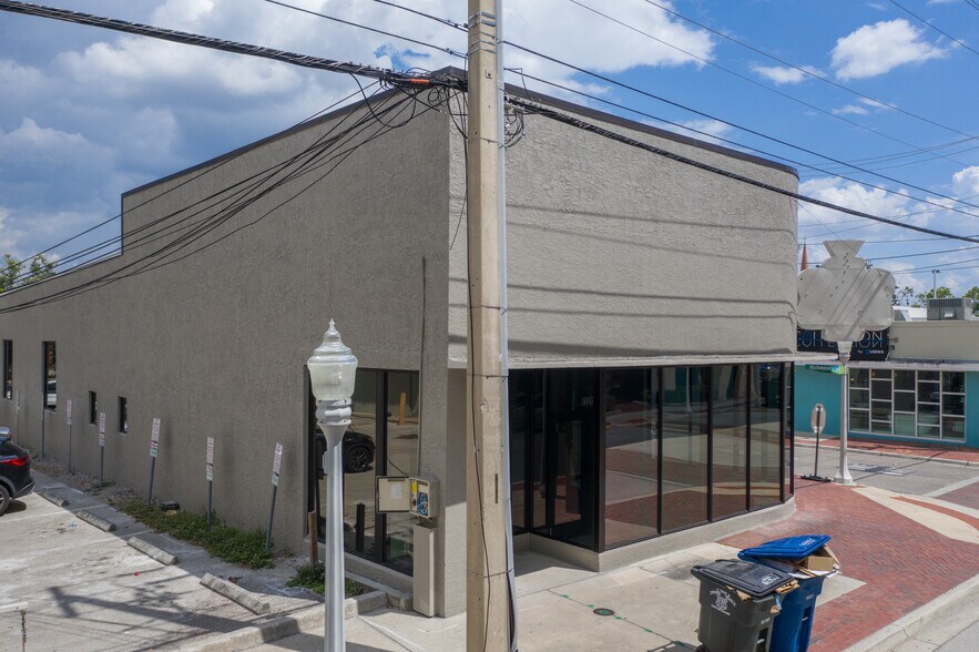 1529-1531 Lee St, Fort Myers, FL à vendre - Photo du bâtiment - Image 2 de 26