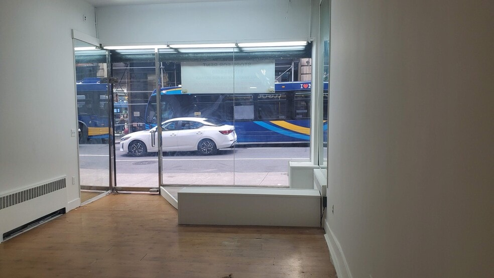 16 W 37th St, New York, NY à louer - Photo du bâtiment - Image 3 de 13