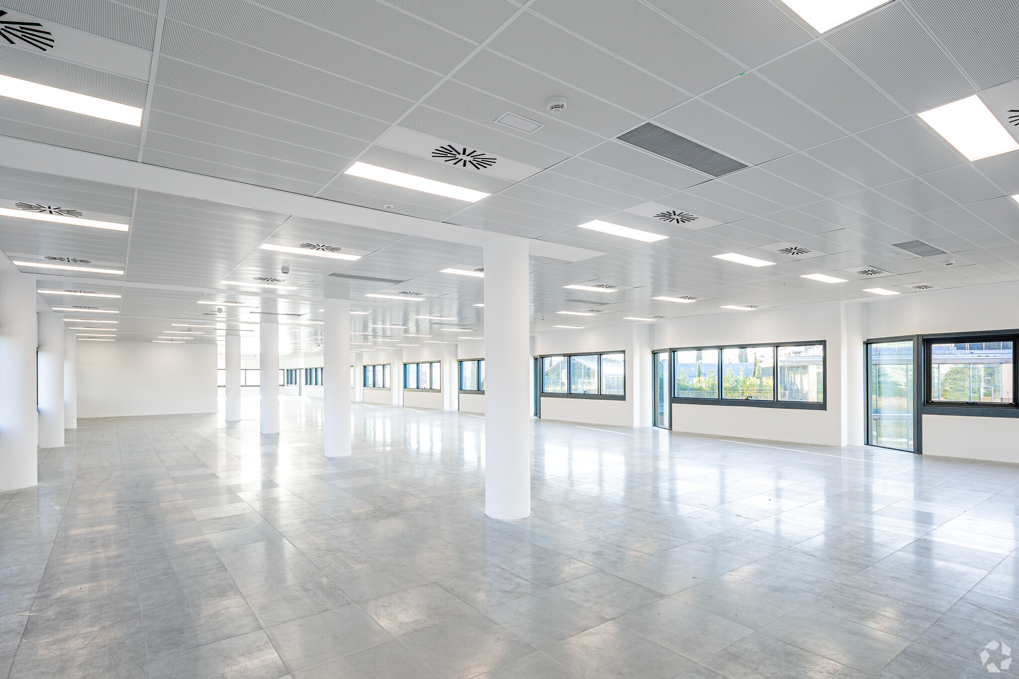 Calle Ribera del Loira, 56 - 58, Madrid, Madrid à louer Photo intérieure- Image 1 de 4