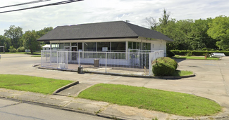 More details for 506 W Main St, Clarksville, TX - Retail for Sale