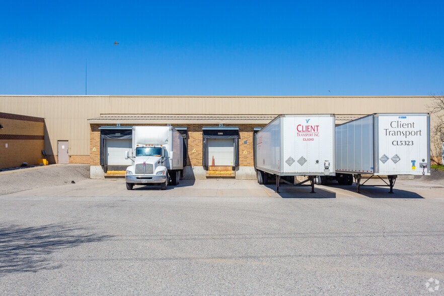 50 Northland Rd, Waterloo, ON for sale - Building Photo - Image 3 of 8