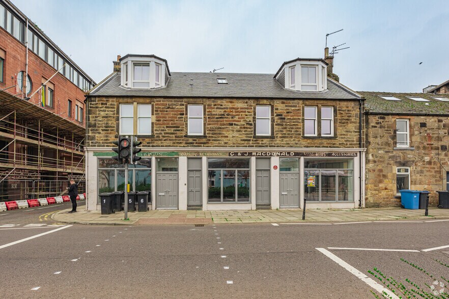32-38 Buccleuch St, Dalkeith à louer - Photo du bâtiment - Image 2 de 2