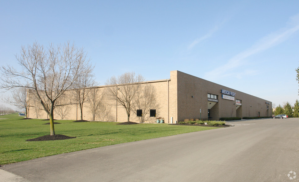 4701-4717 Roberts Rd, Columbus, OH for lease - Primary Photo - Image 1 of 2