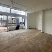 Lawley St, Stoke On Trent for lease Interior Photo- Image 2 of 2