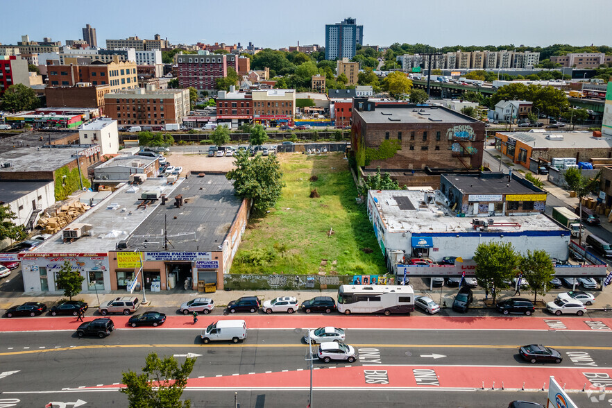 1820 Webster Ave, Bronx, NY à vendre - Photo du bâtiment - Image 1 de 1