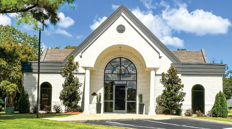 3246 Players Club Cir, Memphis, TN à vendre - Photo du bâtiment - Image 1 de 5