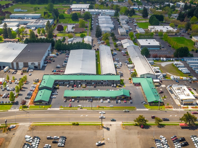 2700 NE Andresen Rd, Vancouver, WA à louer - Aérien - Image 3 de 4