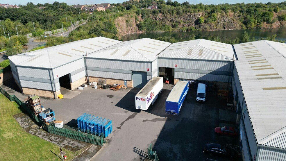 Ballin Rd, Nuneaton à louer - Photo du bâtiment - Image 2 de 32