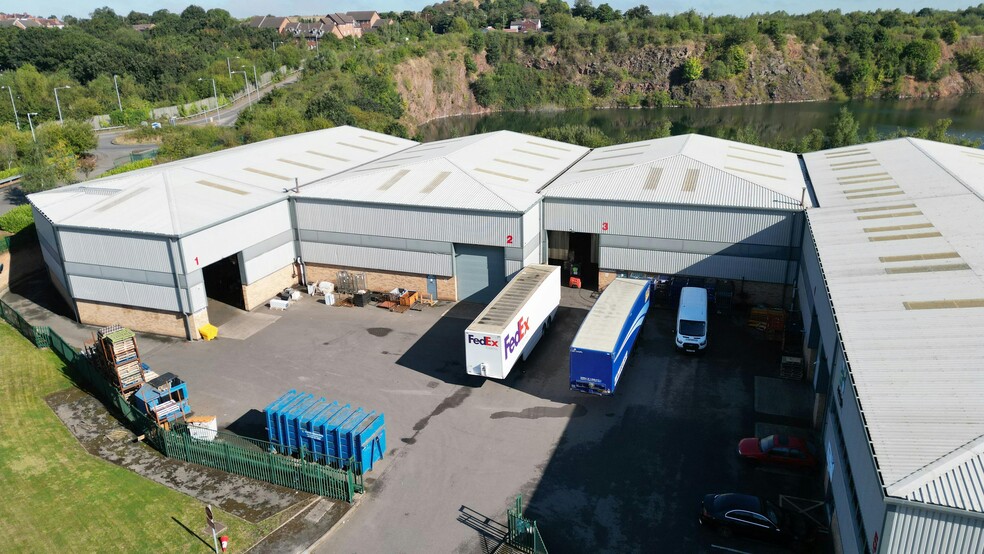 Century Park, Nuneaton for lease - Building Photo - Image 2 of 32