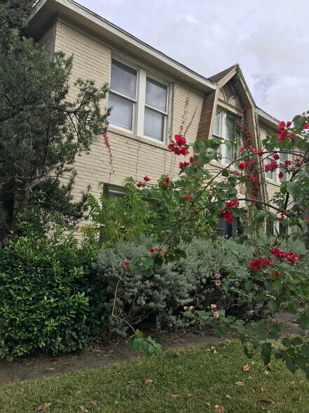 1539 Westheimer, Houston, TX à vendre - Photo du bâtiment - Image 3 de 7