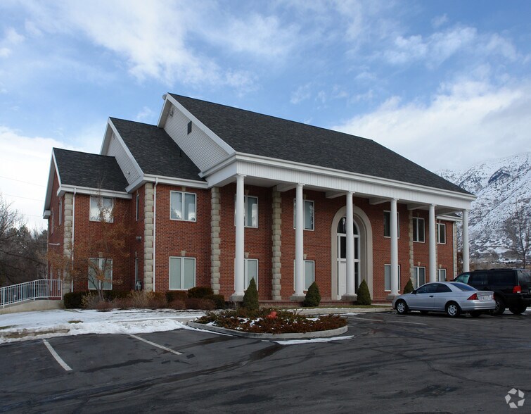 2601 N Canyon Rd, Provo, UT à vendre - Photo principale - Image 1 de 52