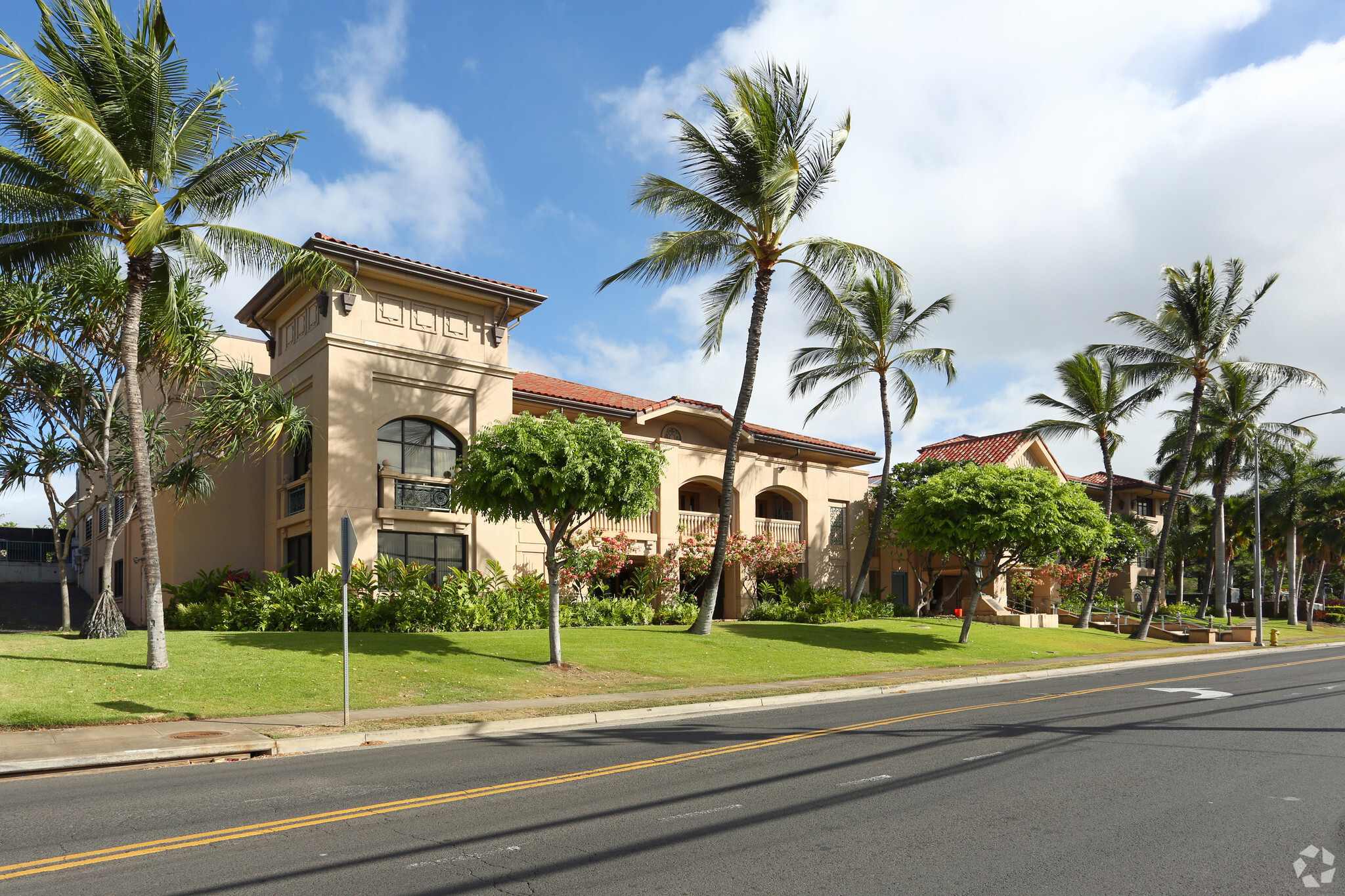 94-428 Mokuola St, Waipahu, HI for sale Building Photo- Image 1 of 1