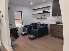 525-545 Main St, Laurel, MD for lease Interior Photo- Image 1 of 8