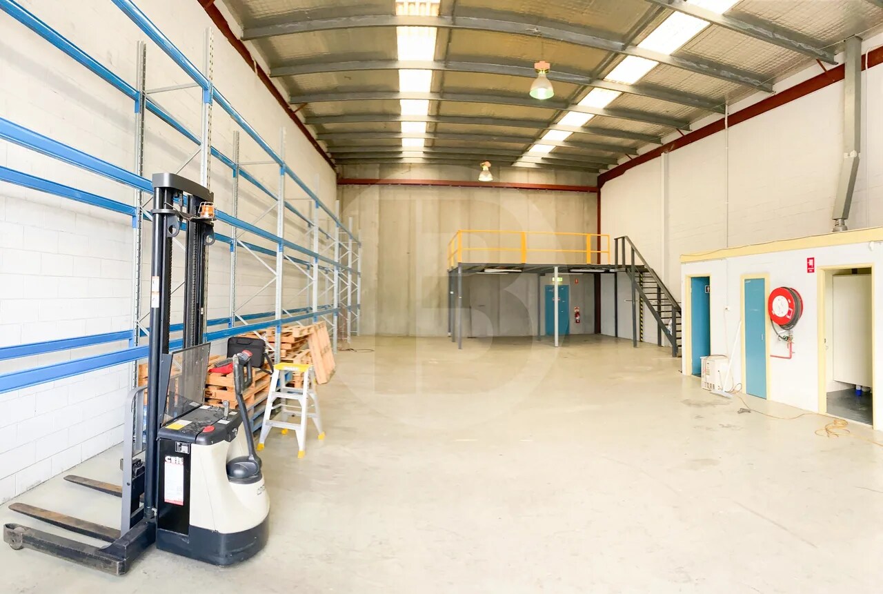 35 Foundry Rd, Seven Hills, NSW 2147 - Unit 5 - - Interior Photo - Image 2 of 2