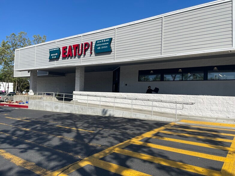 46615-46635 Mission Blvd, Fremont, CA à louer - Photo du bâtiment - Image 2 de 7