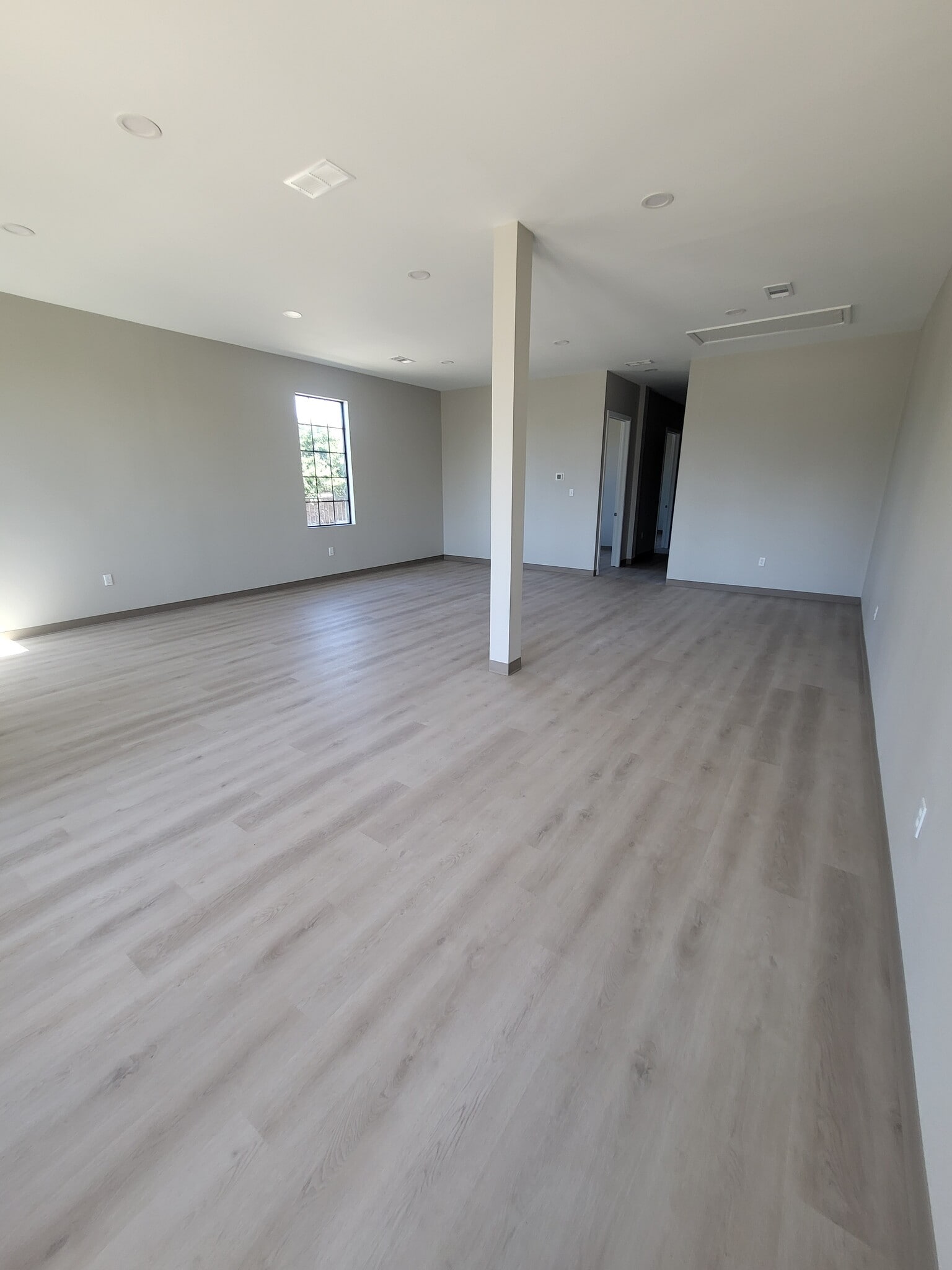 6501 Precinct Line Rd, North Richland Hills, TX for lease Interior Photo- Image 1 of 10