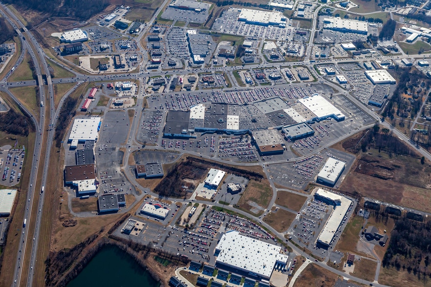 5101 Hinkleville Rd, Paducah, KY for lease - Aerial - Image 3 of 10