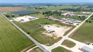 Plus de détails pour 101 Rancho Grande, Floresville, TX - Industriel à vendre