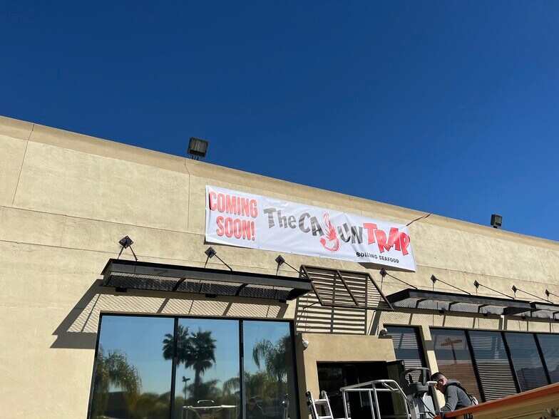 40355-40385 Murrieta Hot Springs Rd, Murrieta, CA à louer - Photo du bâtiment - Image 3 de 18