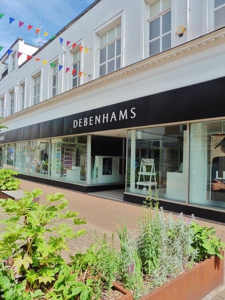 10-16 High St, Kings Lynn à louer - Photo du bâtiment - Image 3 de 3