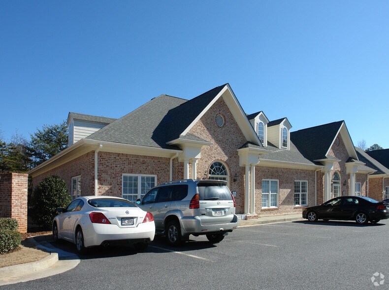 3500 Duluth Park Ln, Duluth, GA à vendre - Photo du bâtiment - Image 3 de 15