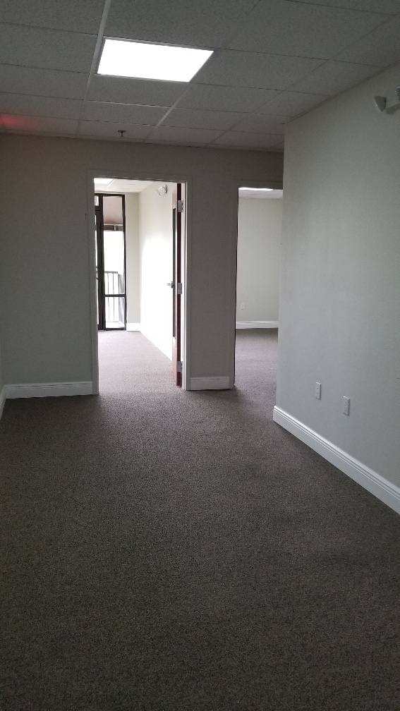 2572 W State Road 426, Oviedo, FL for lease Interior Photo- Image 1 of 16