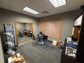 3265 19th St NW, Rochester, MN for lease Interior Photo- Image 1 of 5