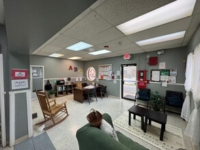 6020 Fountainwood St, San Antonio, TX for lease Interior Photo- Image 1 of 5