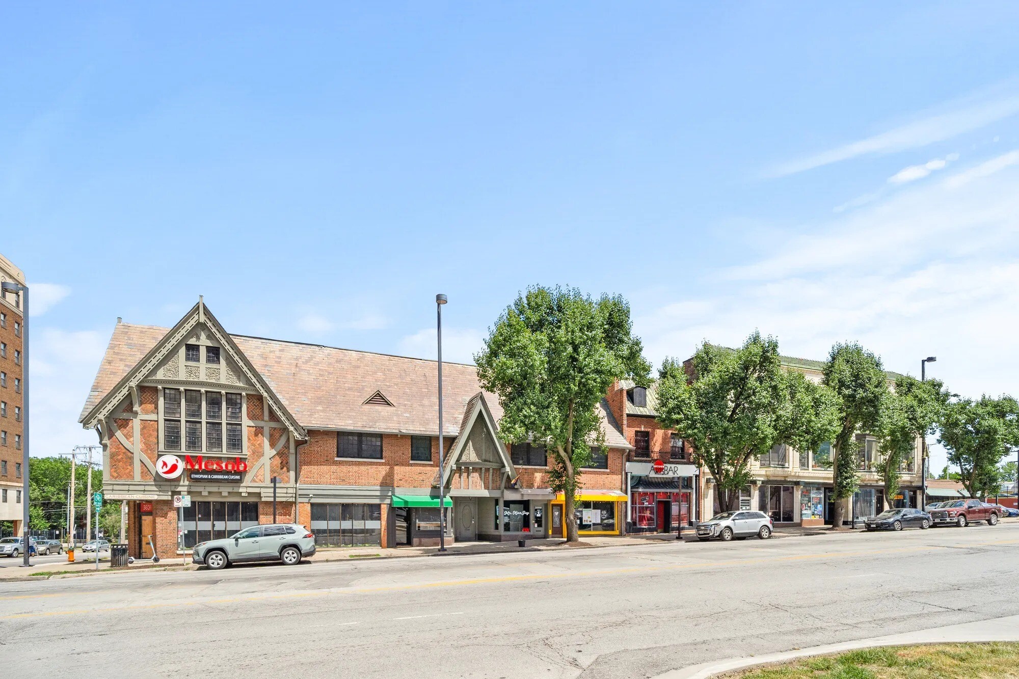 3601-3609 Broadway St, Kansas City, MO à vendre Photo principale- Image 1 de 9