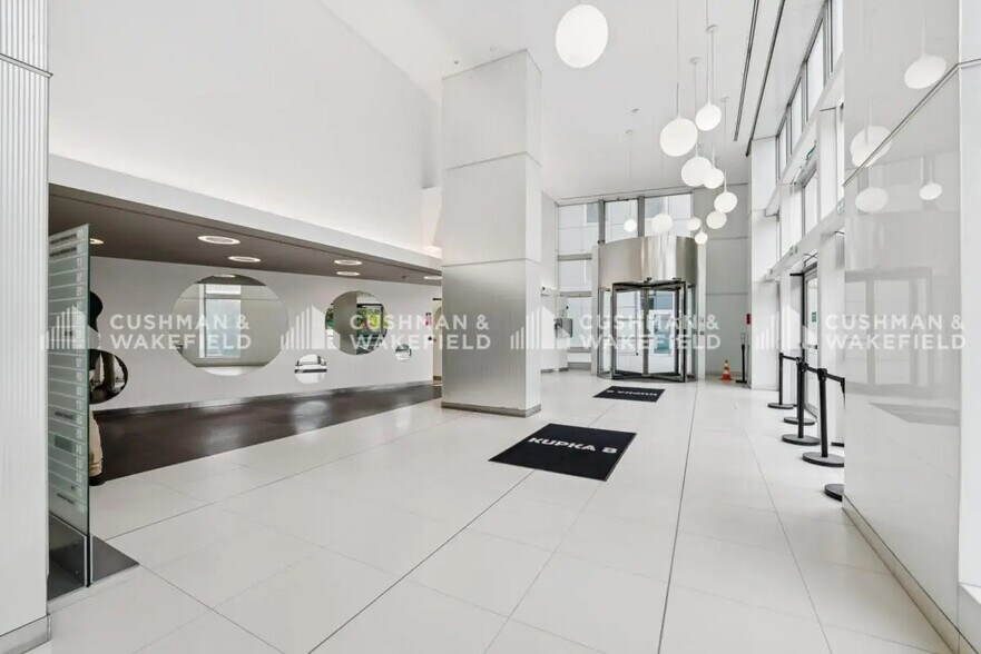 16 Rue Hoche, Puteaux à vendre - Photo du bâtiment - Image 3 de 28