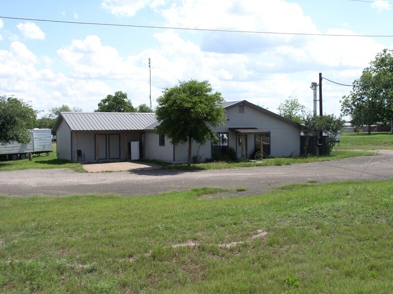 1009 W Heaton St, Cuero, TX à vendre - Autre - Image 3 de 24