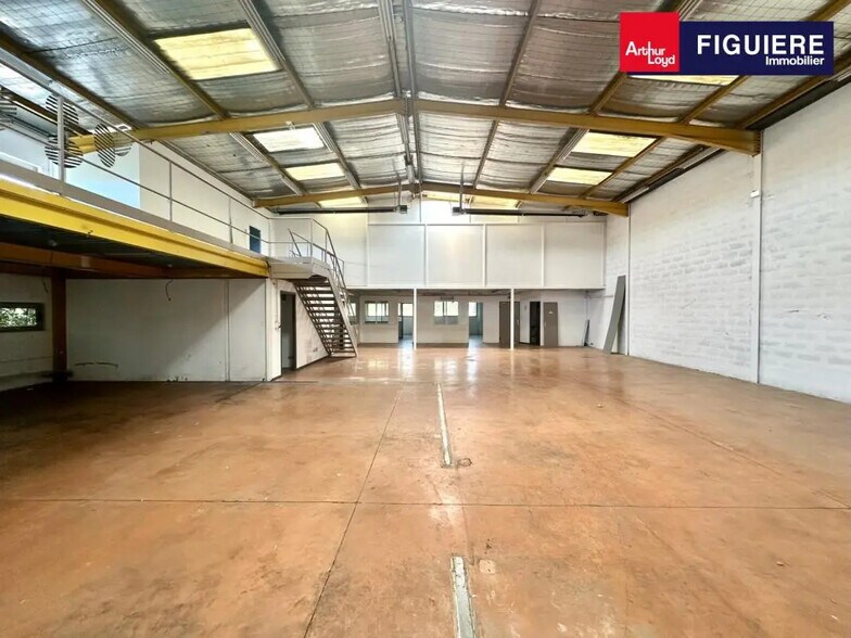 Bureau dans Vitrolles à louer - Photo intérieure - Image 2 de 14