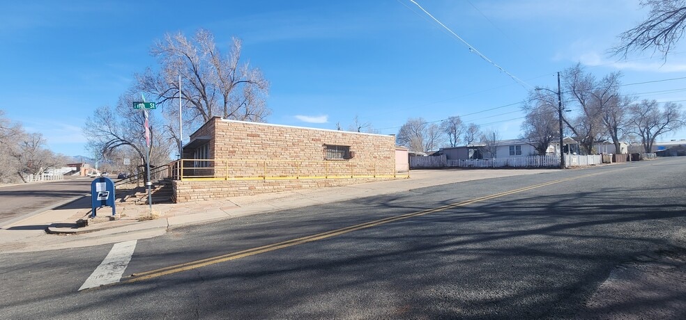 435 Park Ave, Ash Fork, AZ à vendre - Photo du bâtiment - Image 3 de 20