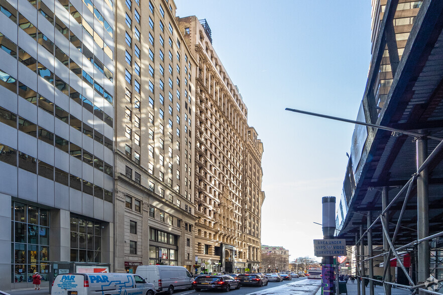 42 Broadway, New York, NY for lease - Building Photo - Image 1 of 10