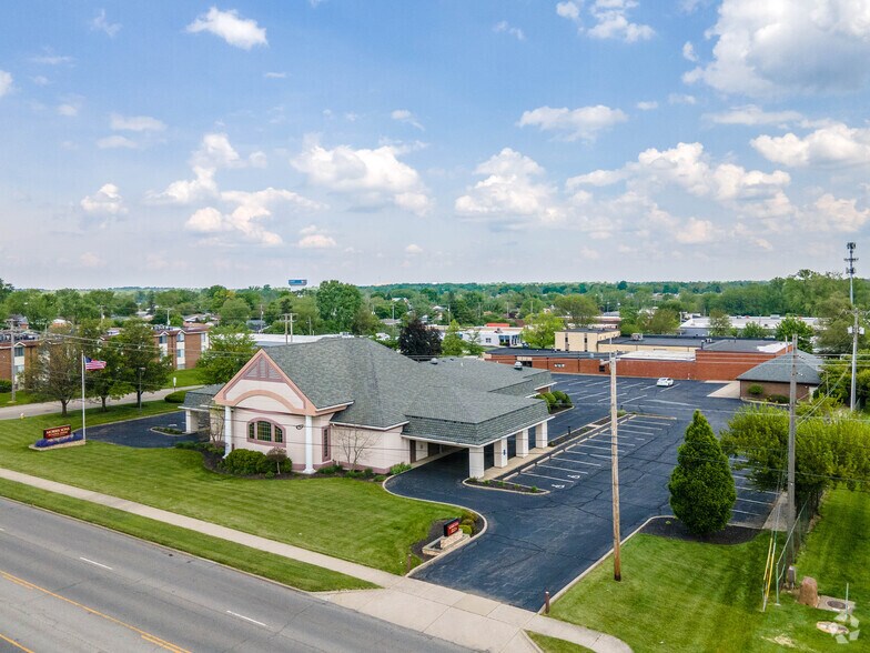 1771 E Dorothy Ln, Kettering, OH à vendre - Photo du bâtiment - Image 3 de 5