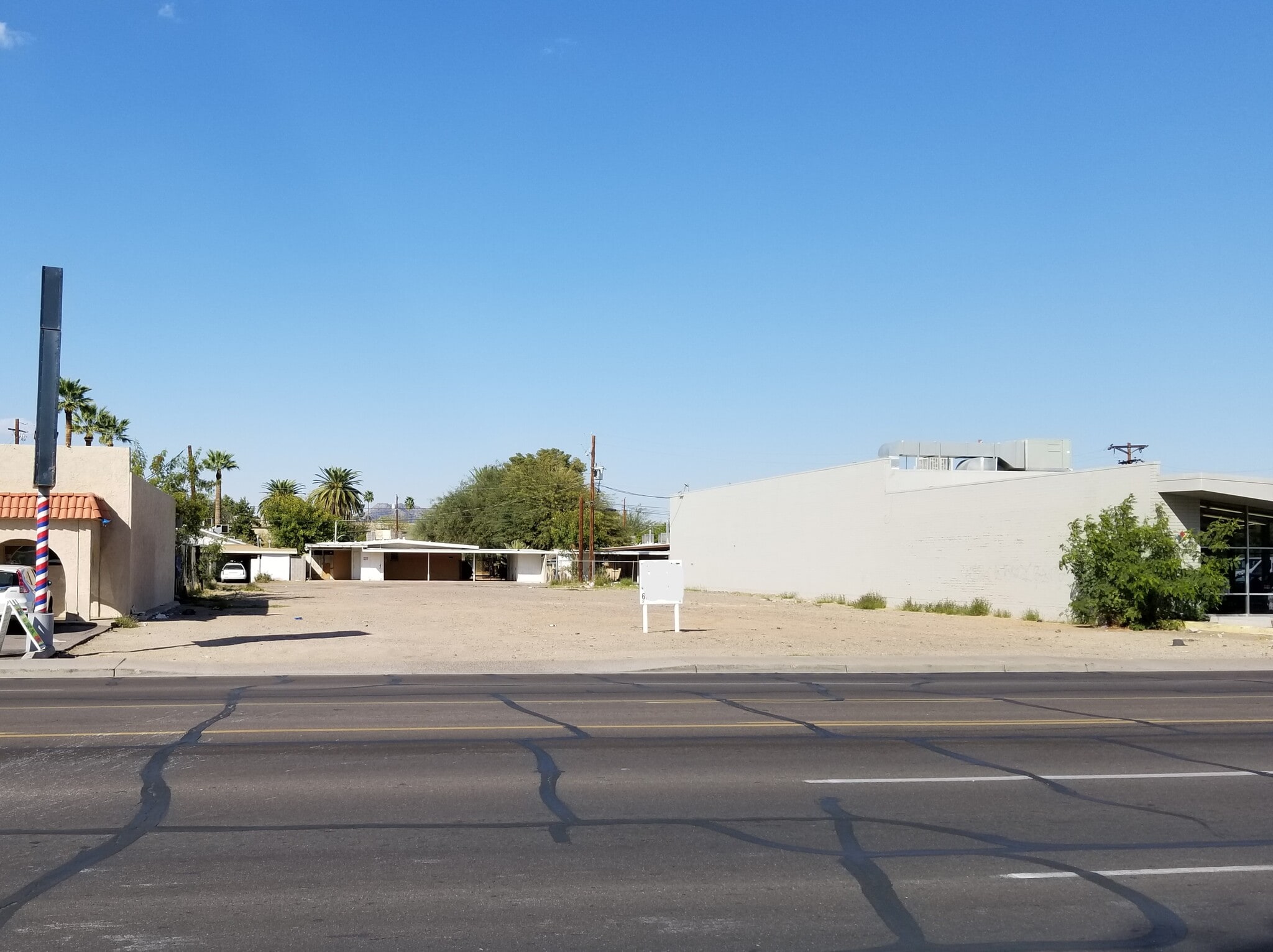 3620 E Thomas Rd, Phoenix, AZ for lease Building Photo- Image 1 of 5