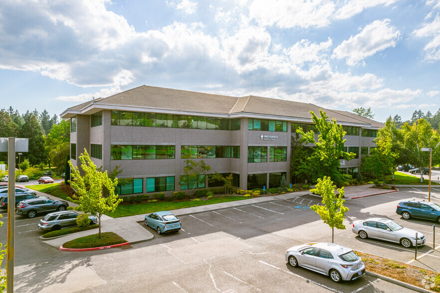 4004 Kruse Way Pl, Lake Oswego, OR for lease - Primary Photo - Image 1 of 4