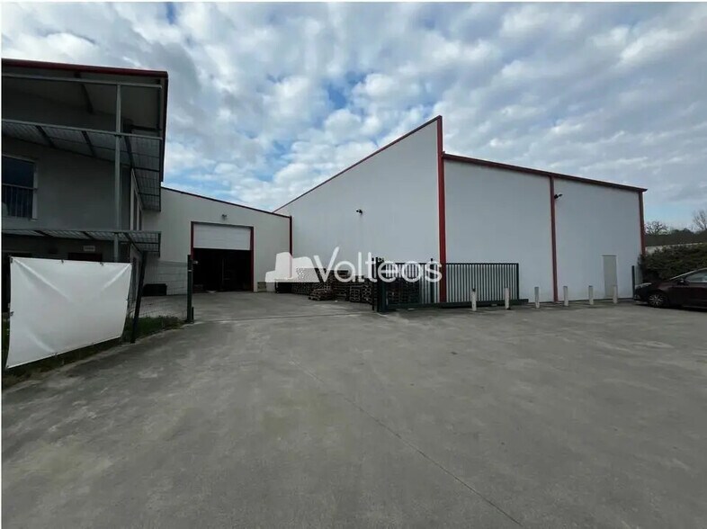 Bureau dans Montrabé à louer - Photo du bâtiment - Image 2 de 12