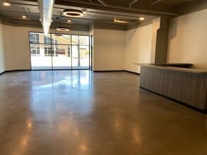 823-825 W College Ave, Appleton, WI for lease Interior Photo- Image 1 of 2