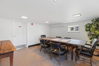 87 Old River St, Hackensack, NJ for lease Interior Photo- Image 2 of 10