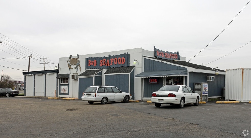 3312 Williamsburg Rd, Richmond, VA for sale - Primary Photo - Image 1 of 3