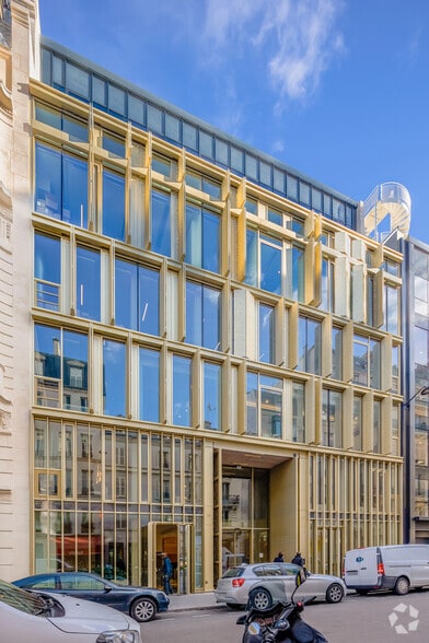 22 Rue Bayard, Paris à louer - Photo principale - Image 1 de 4