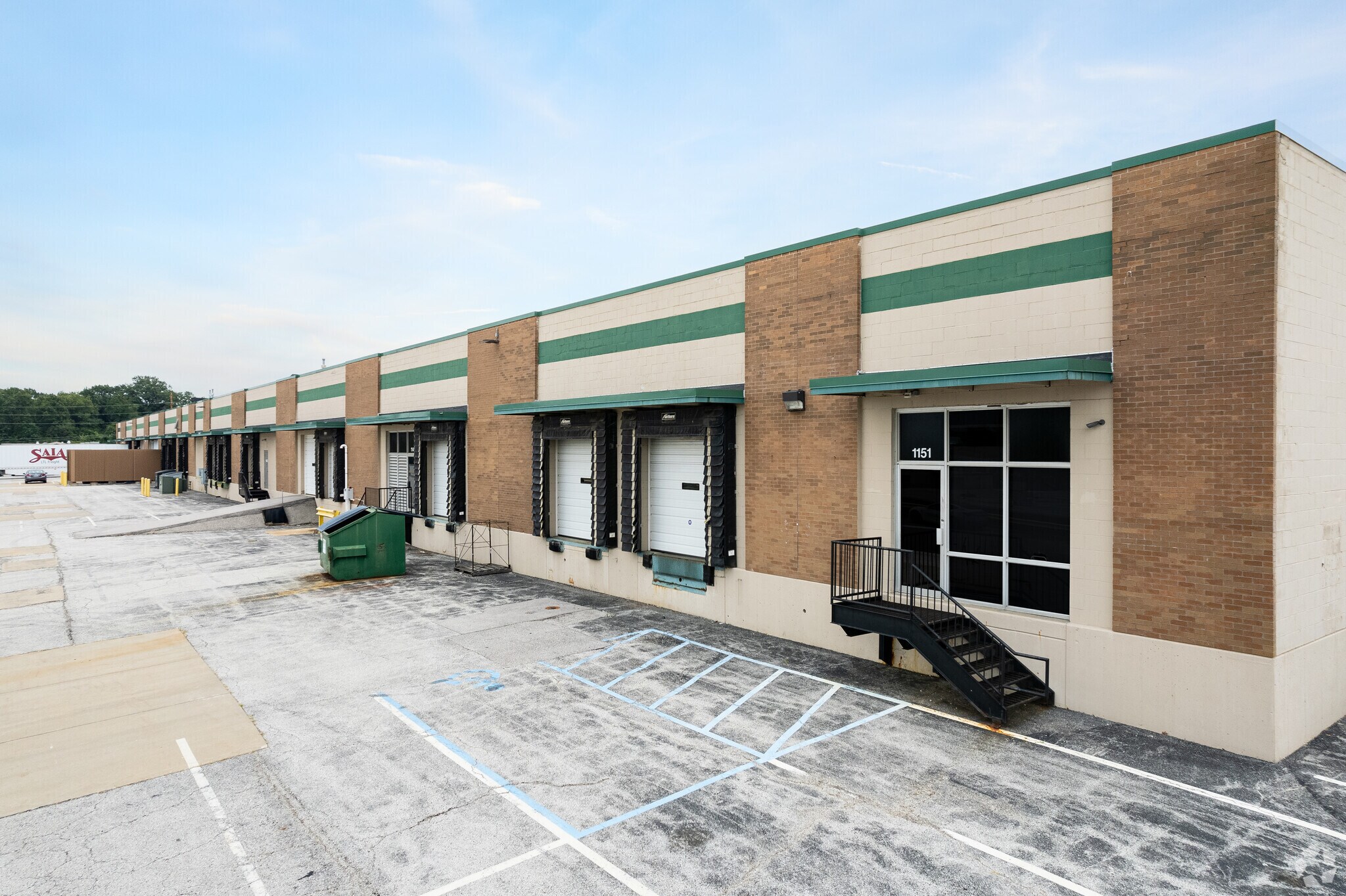 1131-1151 N Warson Rd, Saint Louis, MO for lease Primary Photo- Image 1 of 5